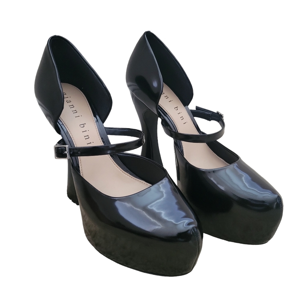 Gianni Bini Women's Pumps Women's. Size 10M. New Without Box $100